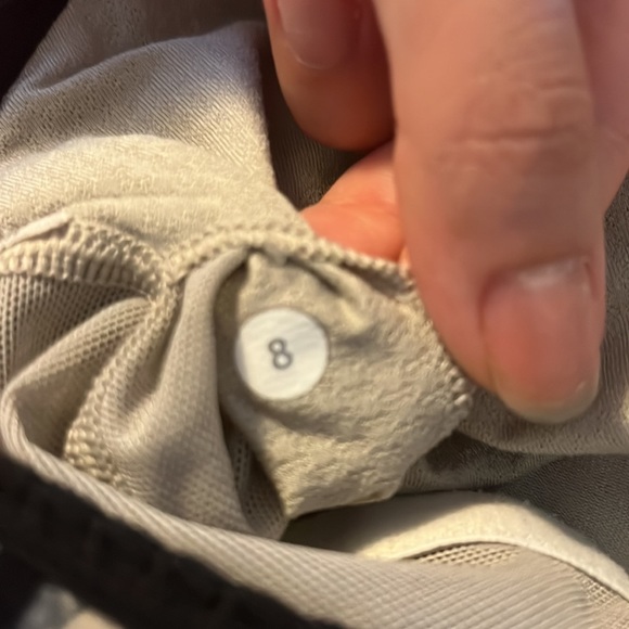 Lululemon crossback tank top with built in shelf bra size 8 - Picture 10 of 10